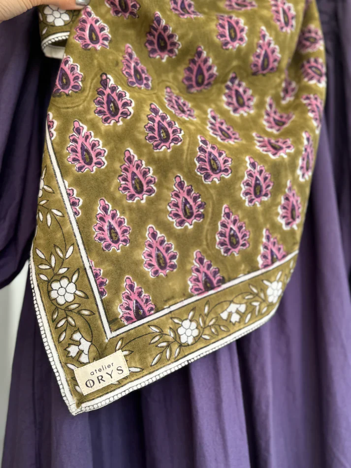 Foulard en coton – 100 % coton – Deux tailles disponibles - Carmen – Image 3