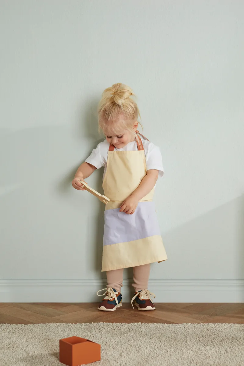 Kids Concept - Tablier de cuisine - Tablier et serviette pour le bricolage ou la cuisine – Image 7