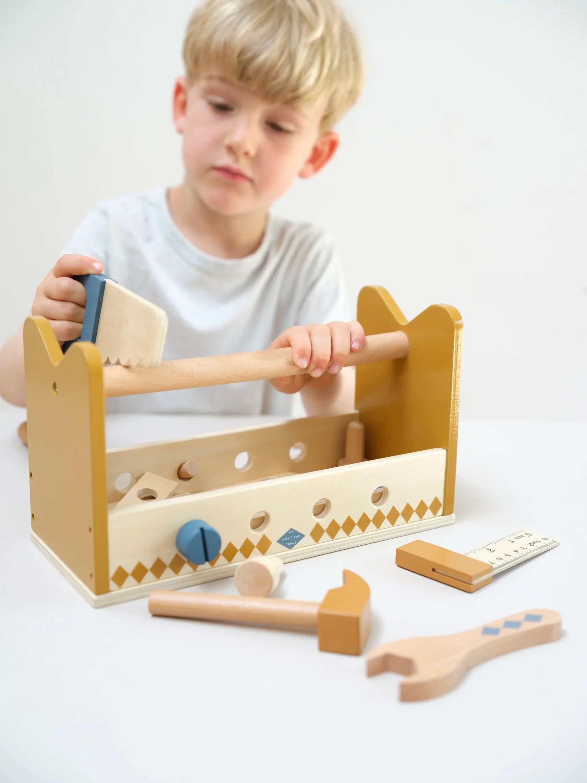 Fabelab - Ma première boîte à outils - Bois – Image 3