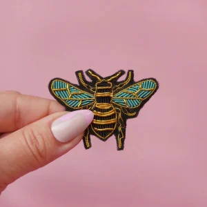 Broche brodée - Abeille