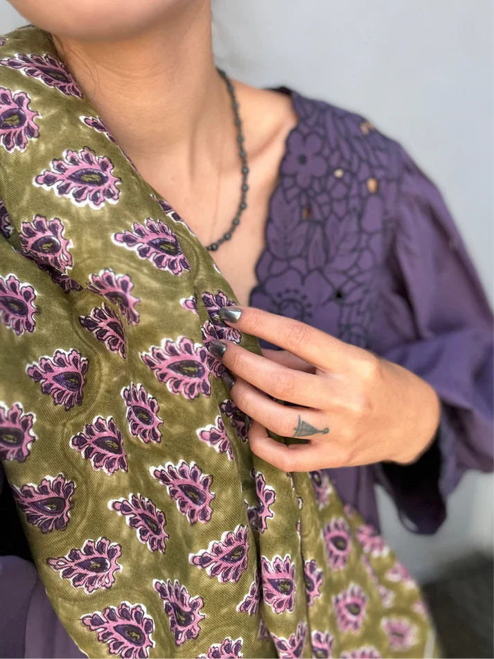 Foulard en coton – 100 % coton – Deux tailles disponibles - Carmen – Image 4