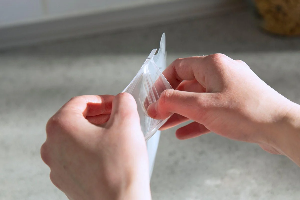 Alecto BF100 - Sachets de conservation du lait maternel 220 ml, 100 pièces – Image 8