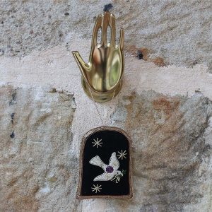 Suspension Cadre brodé