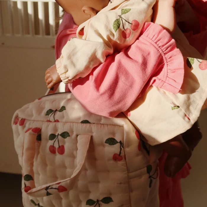 Konges Slojd - Sac à poupées - Ma Grande Cerise Pink - Sac à langer – Image 5