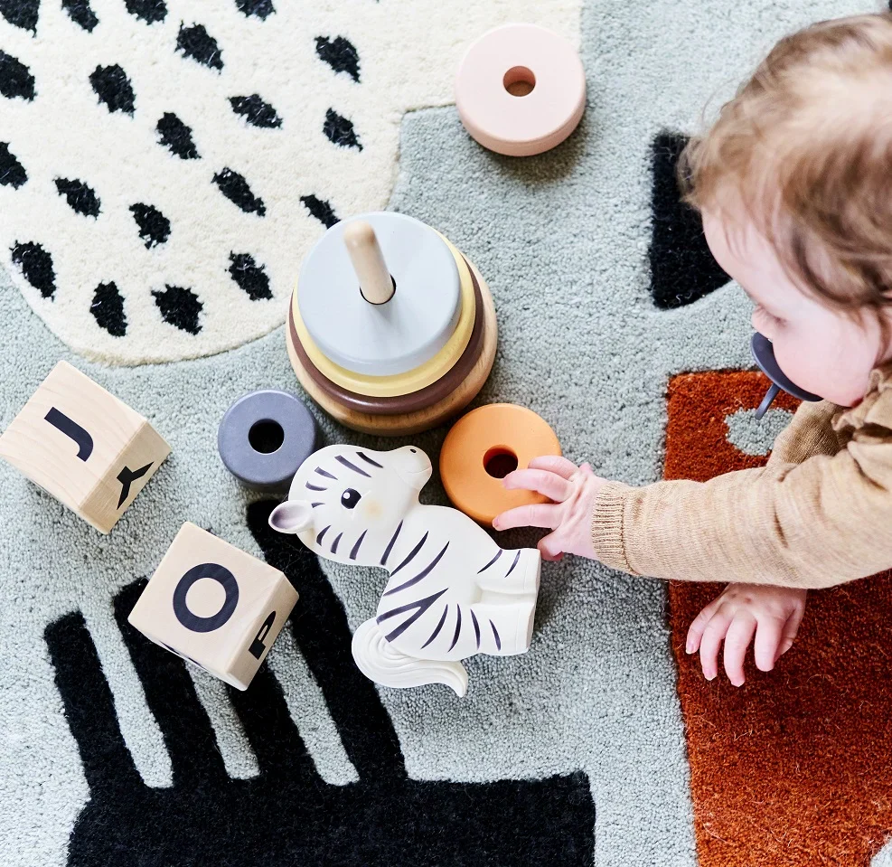 Petit Monkey - Jouet de bain et de dentition - Zippy le Zèbre – Image 3