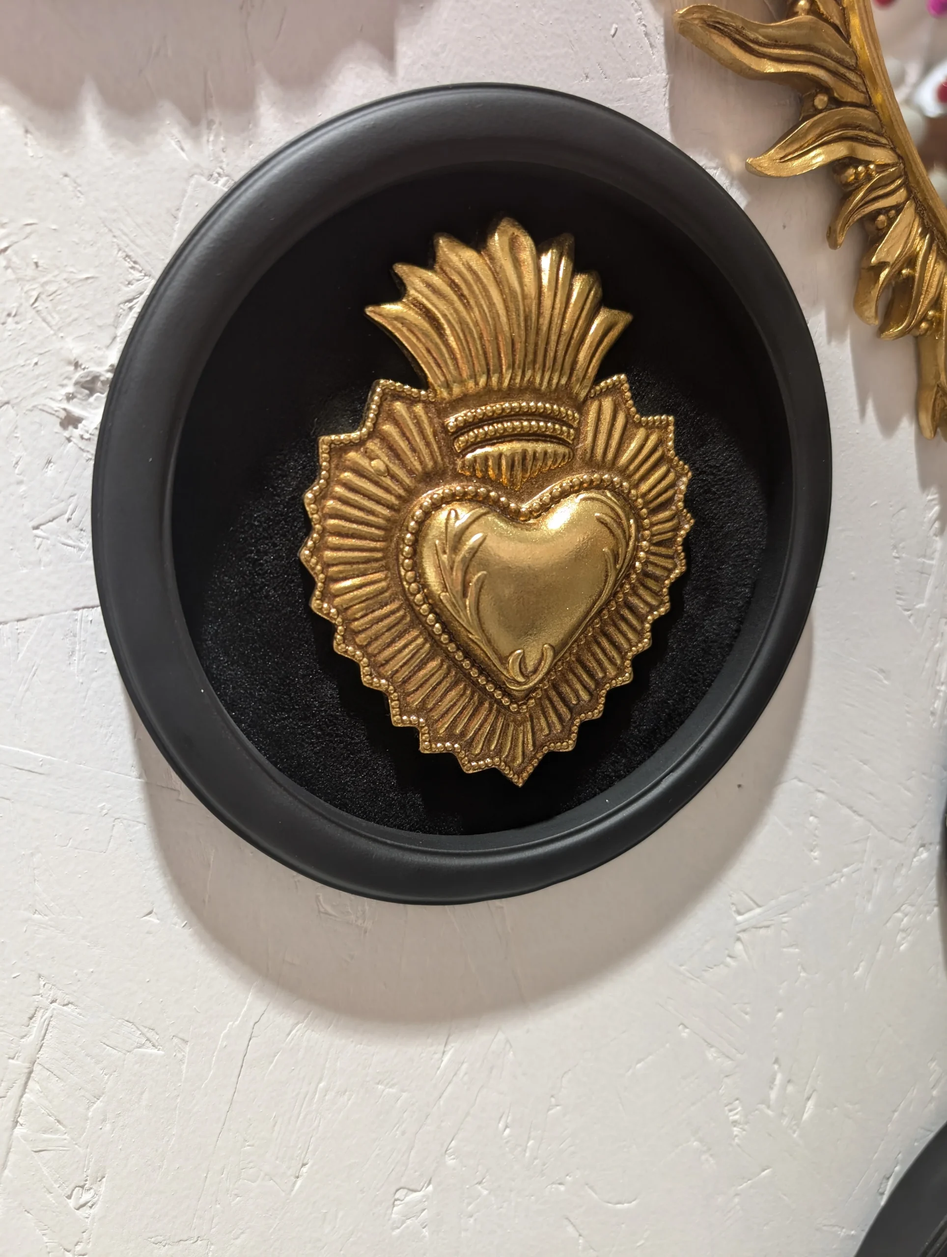 Décoration murale velours ex-voto – Image 3