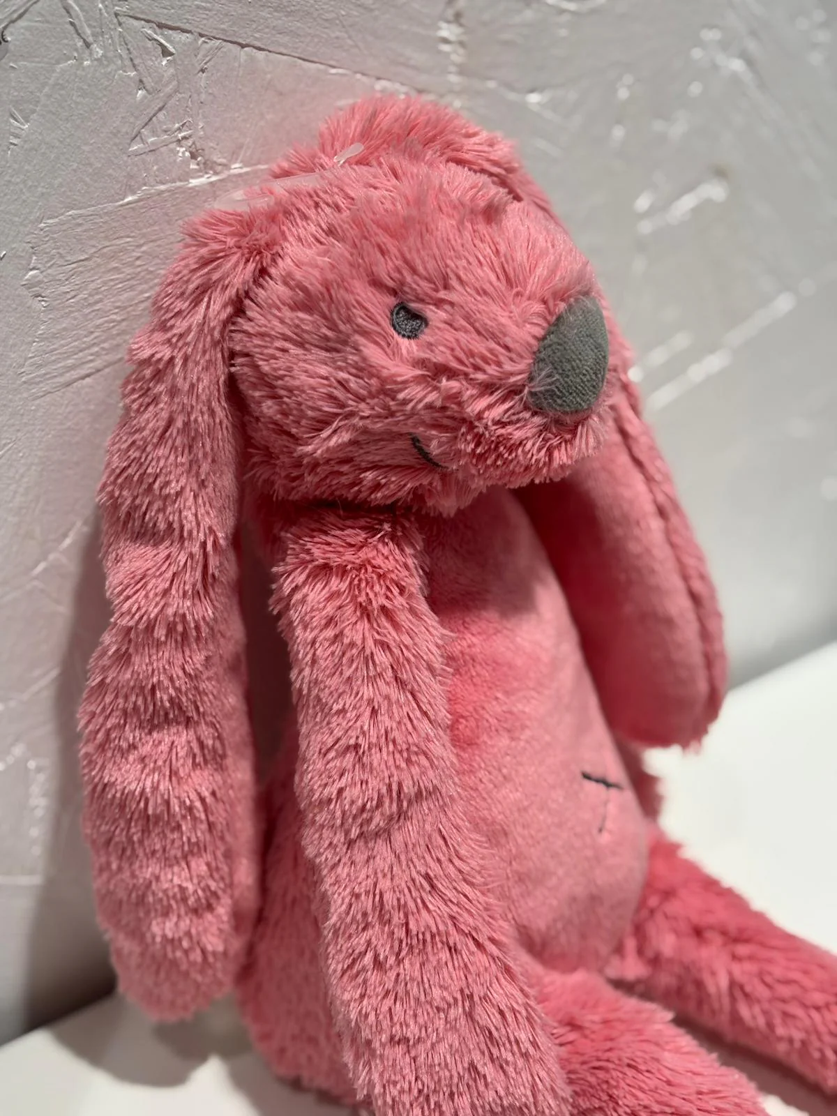 Doudou Lapin 38cm - Hot Pink – Image 2
