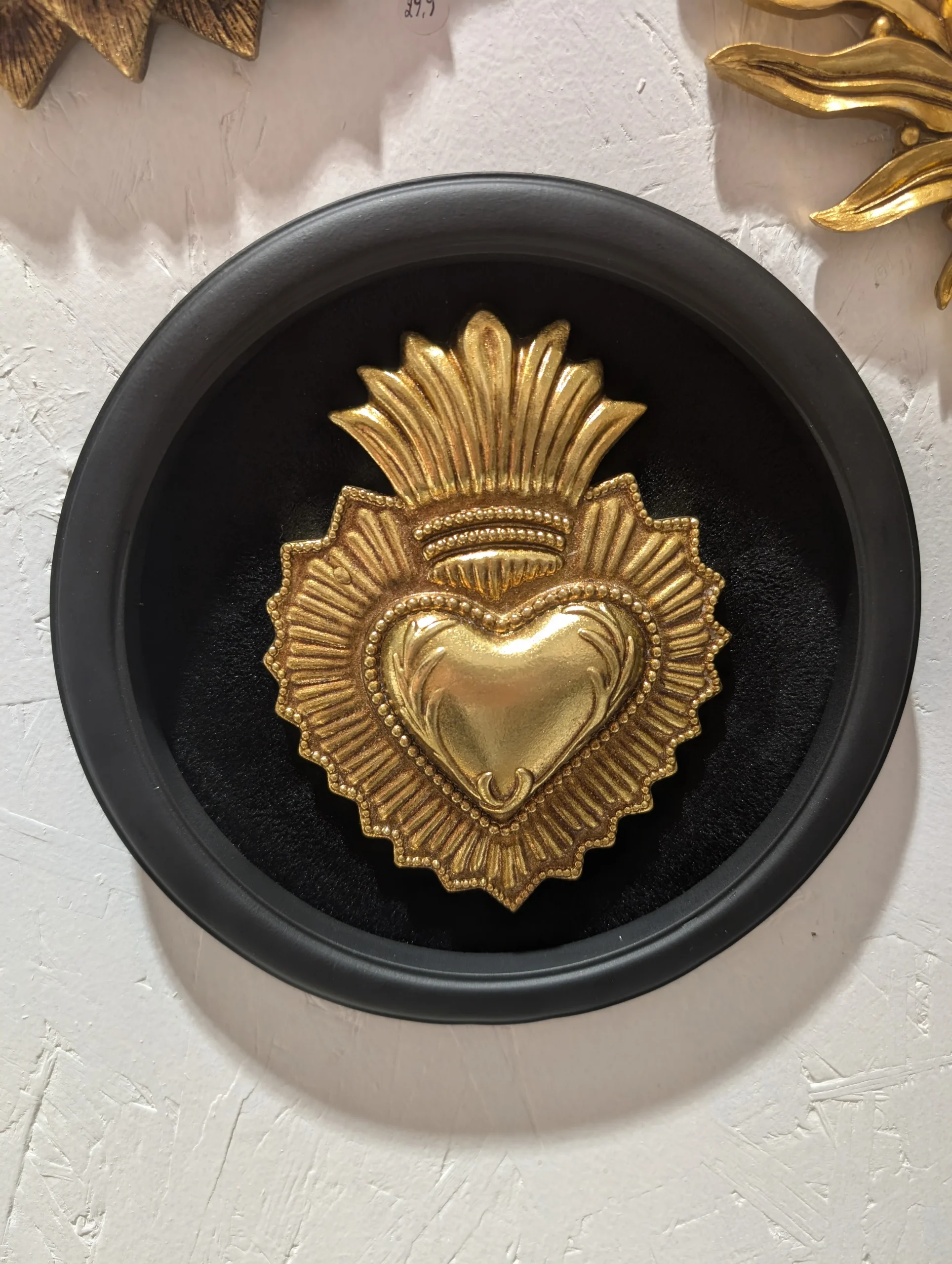 Décoration murale velours ex-voto – Image 2