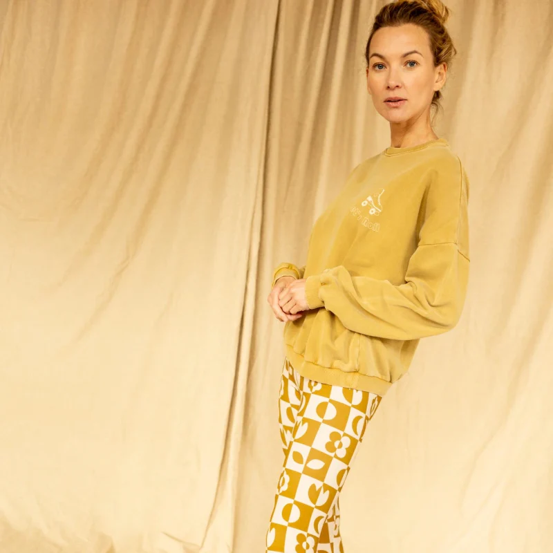 Sweat Riya Let's Roll Tobacco – Image 3